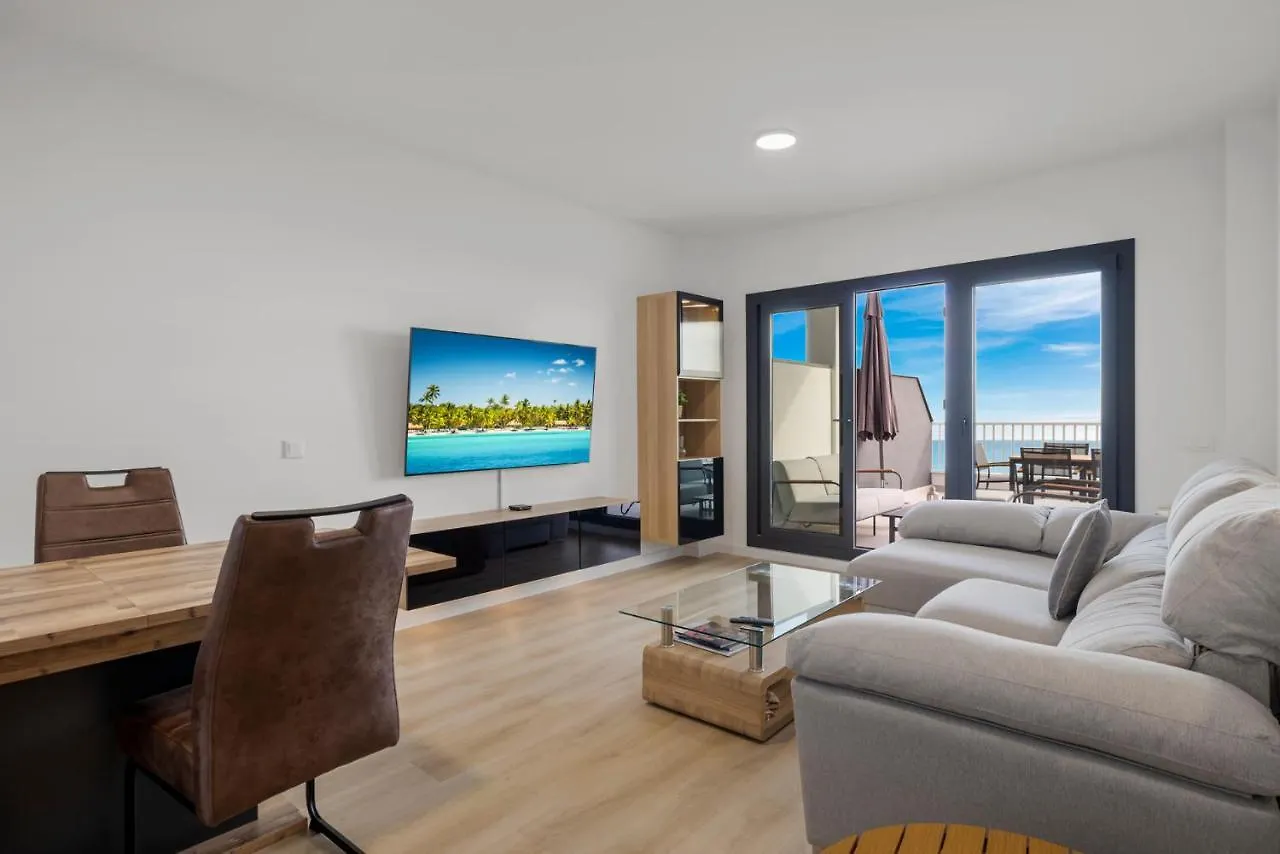 Apartment Panoramic Terrace With Pool In Benalmadena By Costarentals - Ref 43